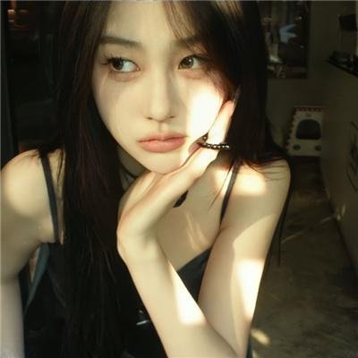 金发奇女